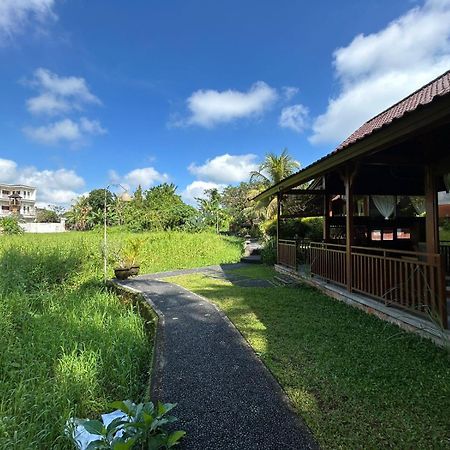 Tirta Padi Villa Ubud Екстериор снимка
